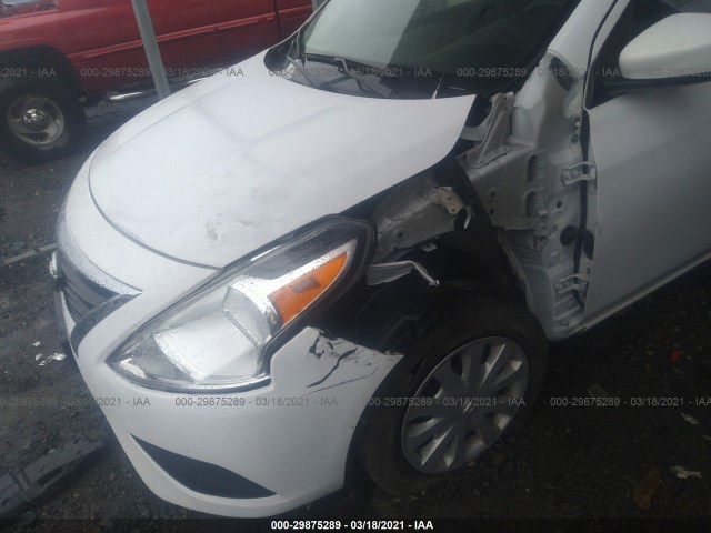 Photo 5 VIN: 3N1CN7AP9JL863387 - NISSAN VERSA SEDAN 