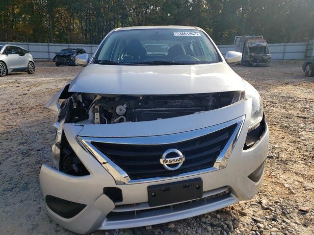 Photo 4 VIN: 3N1CN7AP9JL865642 - NISSAN VERSA 