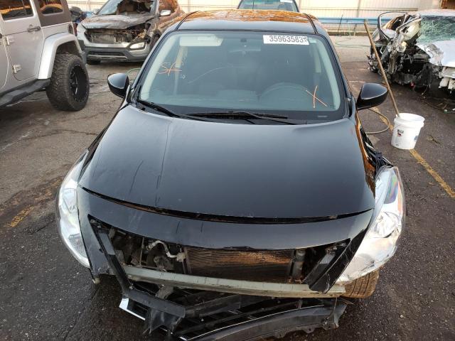 Photo 4 VIN: 3N1CN7AP9JL870999 - NISSAN VERSA S 