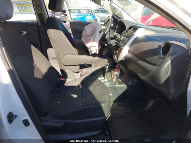 Photo 4 VIN: 3N1CN7AP9JL878648 - NISSAN VERSA 