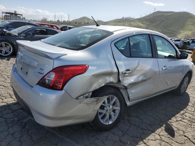 Photo 2 VIN: 3N1CN7AP9JL880044 - NISSAN VERSA 