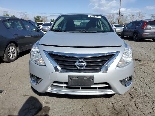 Photo 4 VIN: 3N1CN7AP9JL880044 - NISSAN VERSA 