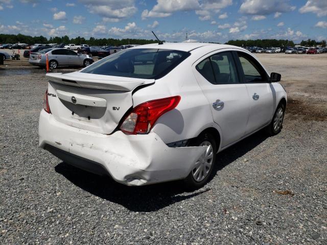 Photo 3 VIN: 3N1CN7AP9JL884935 - NISSAN VERSA S 