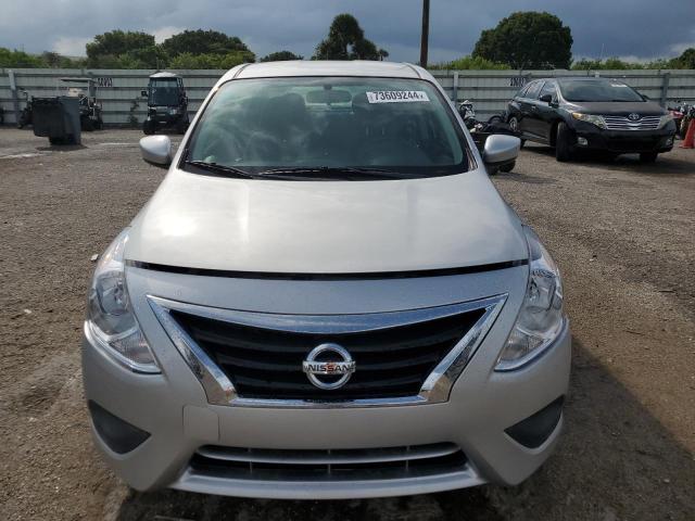 Photo 4 VIN: 3N1CN7AP9KL825143 - NISSAN VERSA S 