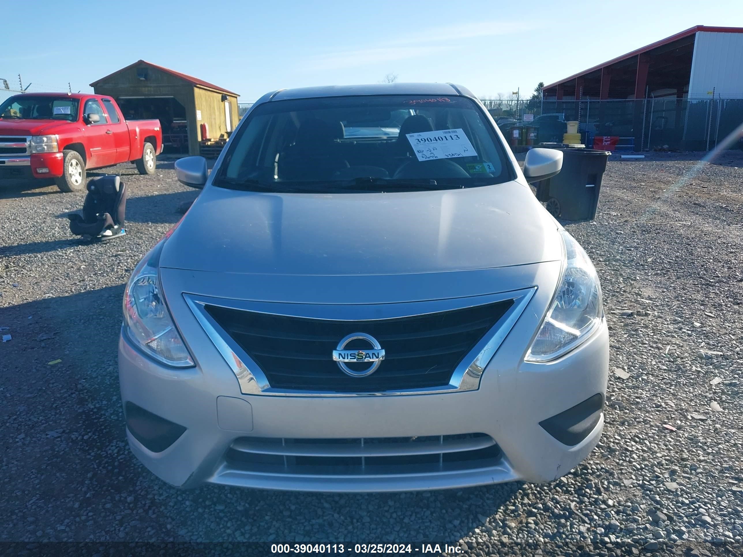 Photo 11 VIN: 3N1CN7AP9KL840953 - NISSAN VERSA 