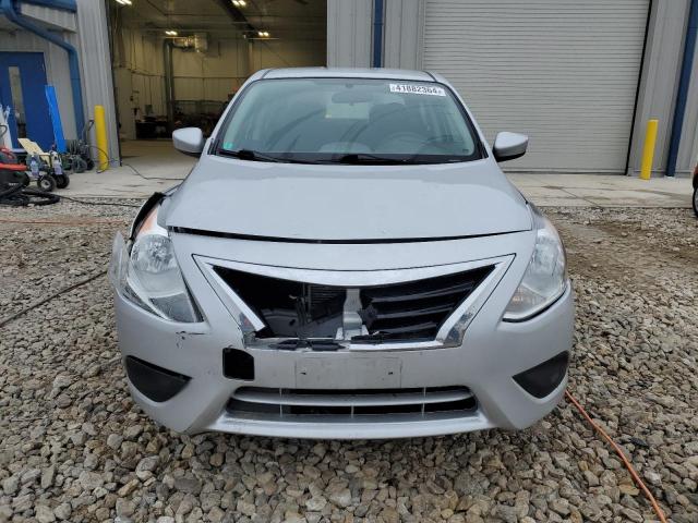 Photo 4 VIN: 3N1CN7AP9KL845151 - NISSAN VERSA S 