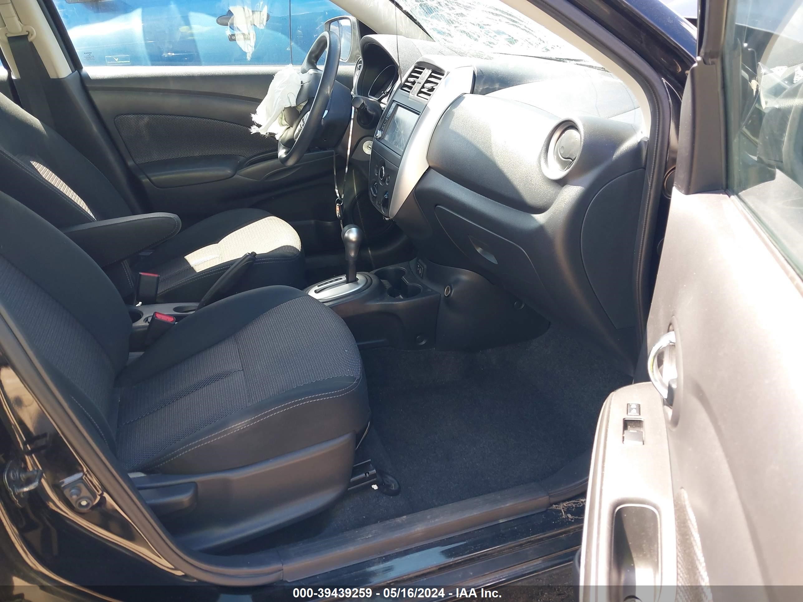 Photo 4 VIN: 3N1CN7AP9KL846557 - NISSAN VERSA 