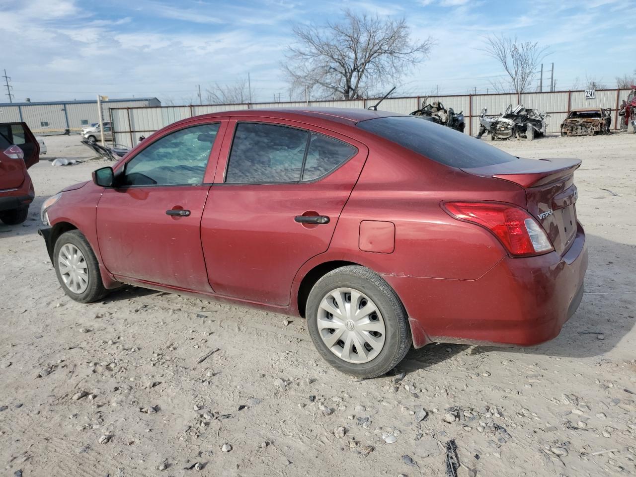 Photo 1 VIN: 3N1CN7AP9KL875458 - NISSAN VERSA 