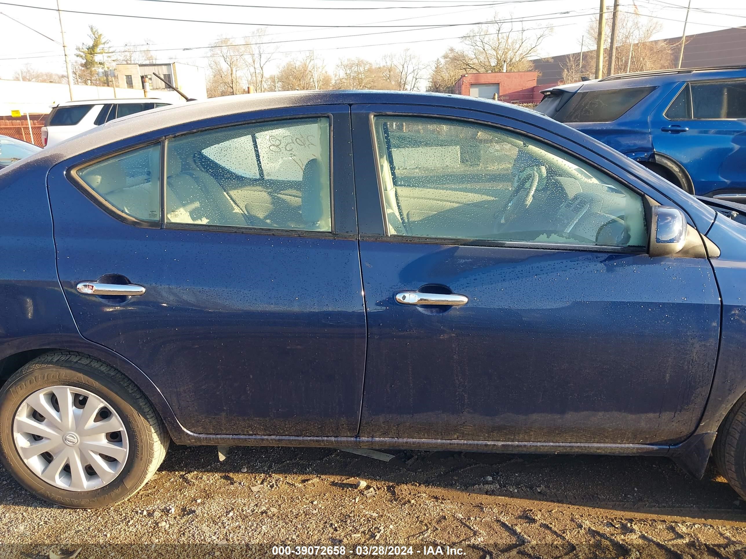 Photo 12 VIN: 3N1CN7APDEL876034 - NISSAN VERSA 