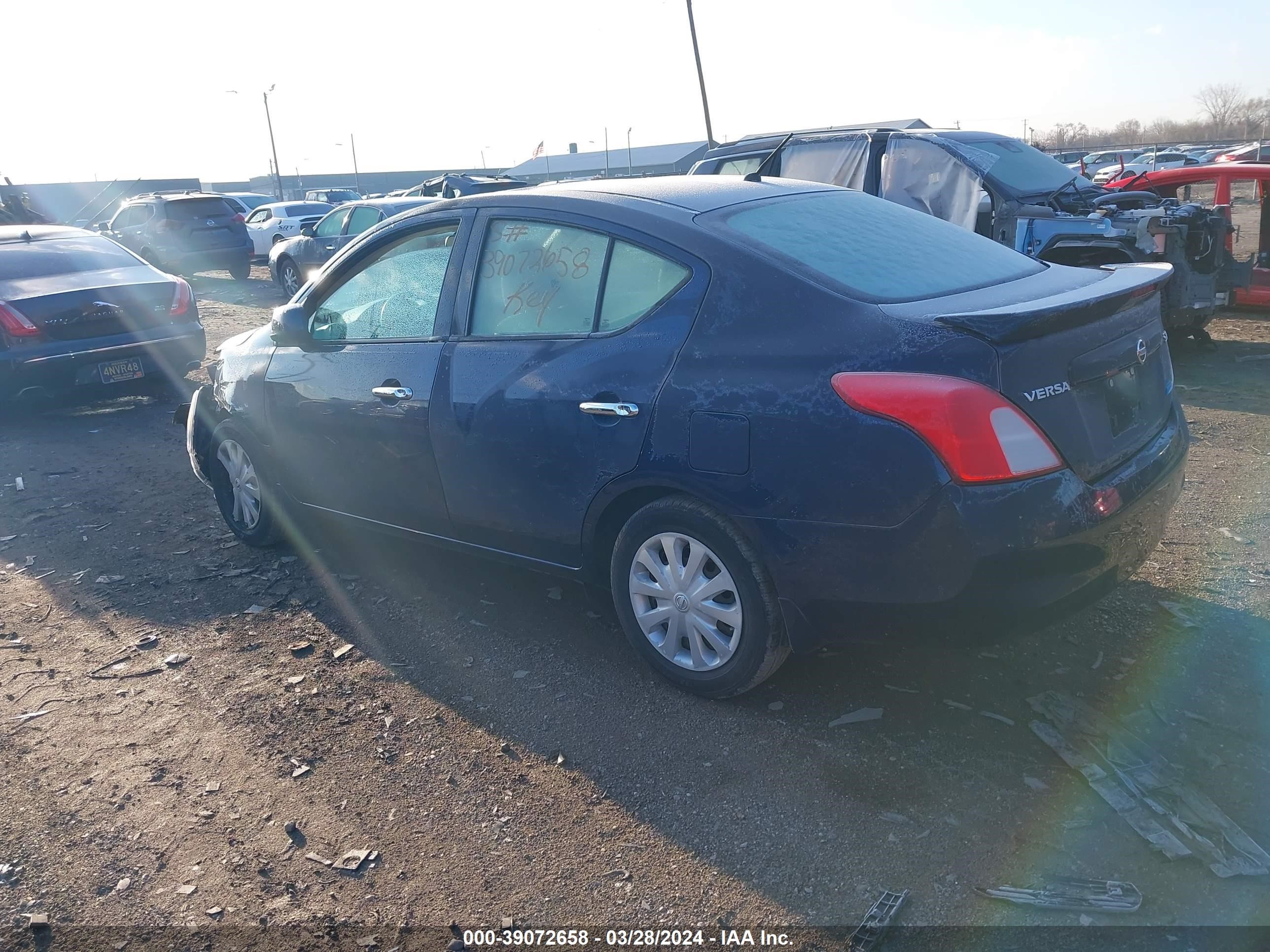 Photo 2 VIN: 3N1CN7APDEL876034 - NISSAN VERSA 