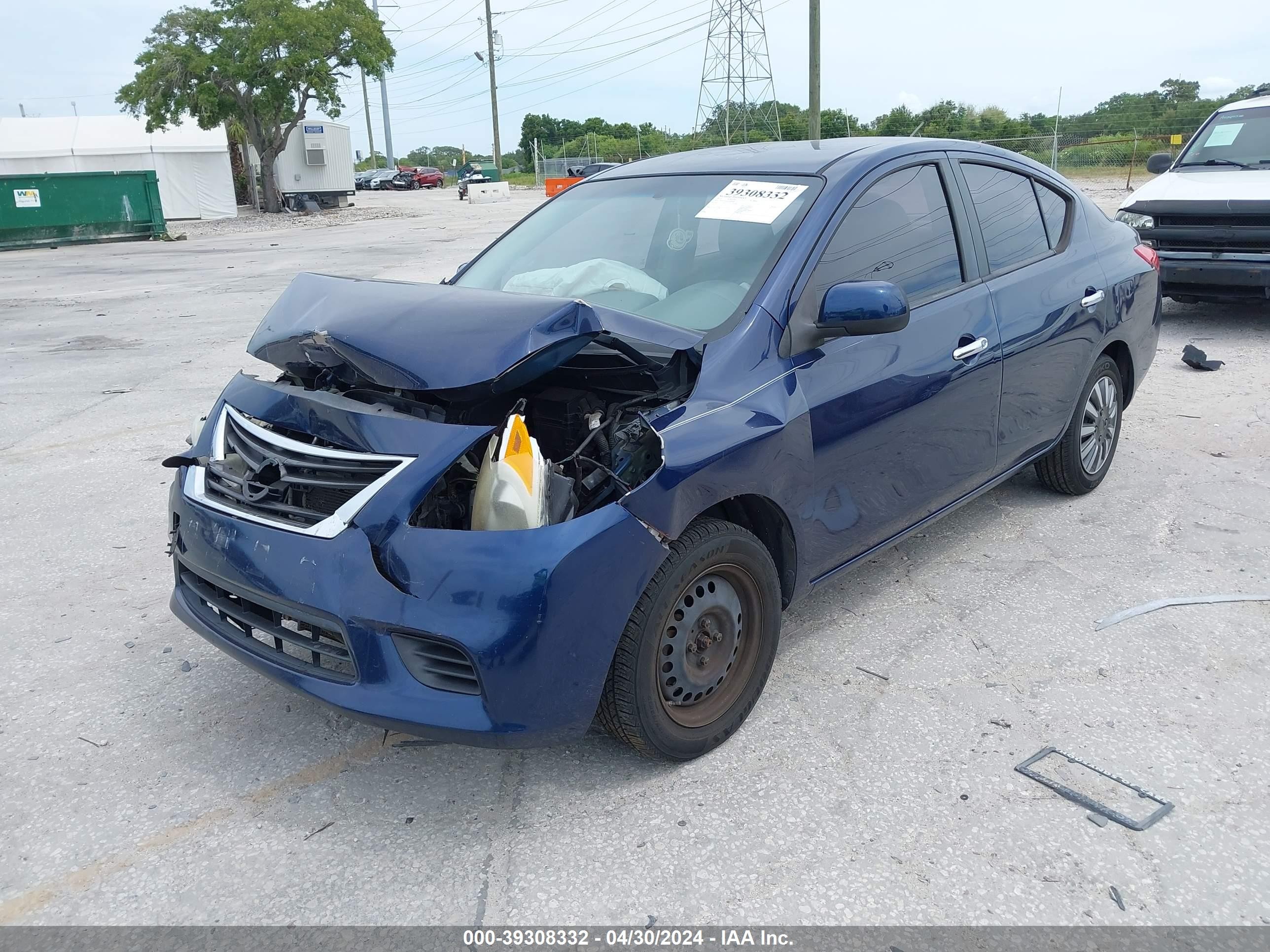 Photo 1 VIN: 3N1CN7APXCL802049 - NISSAN VERSA 