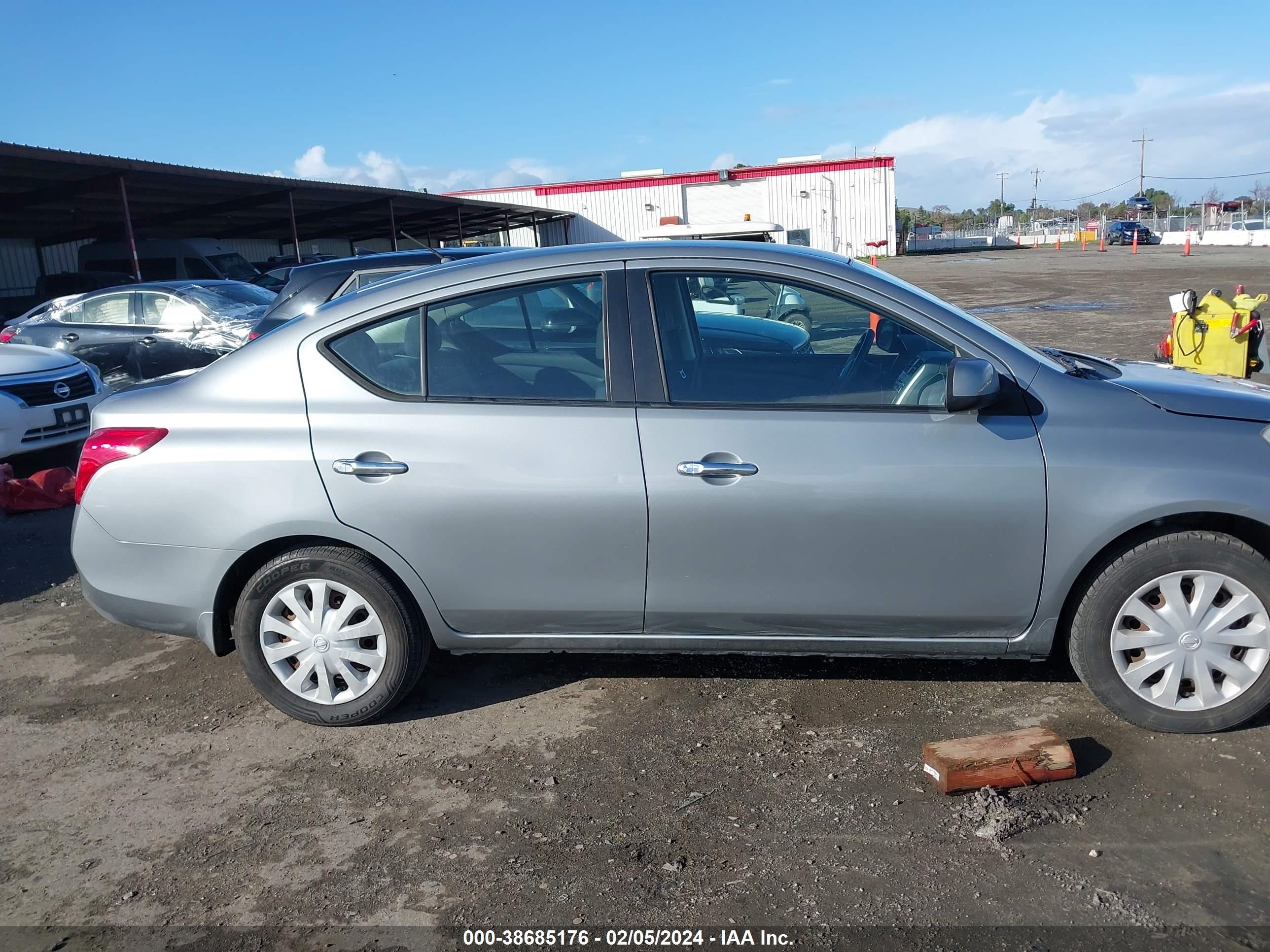 Photo 12 VIN: 3N1CN7APXCL914205 - NISSAN VERSA 