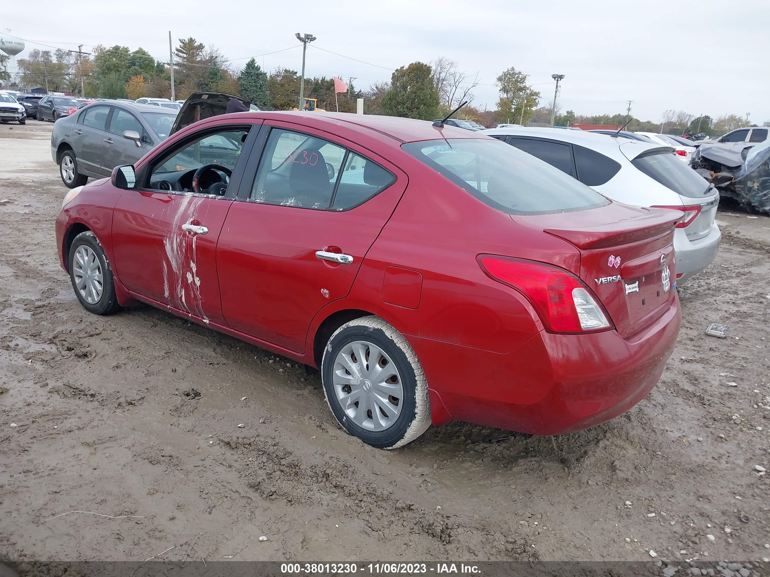 Photo 2 VIN: 3N1CN7APXDL866545 - NISSAN VERSA 