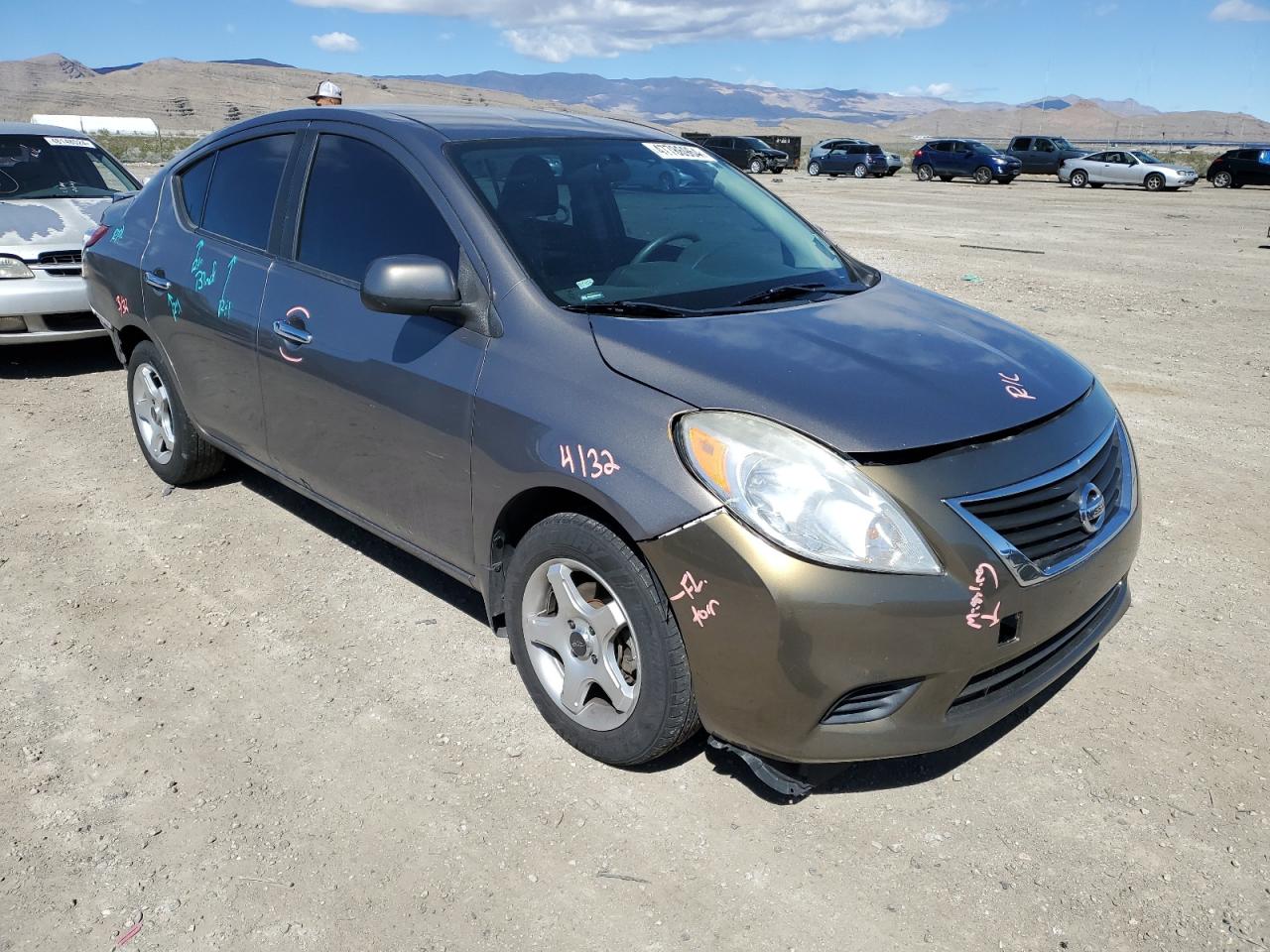 Photo 3 VIN: 3N1CN7APXDL883300 - NISSAN VERSA 