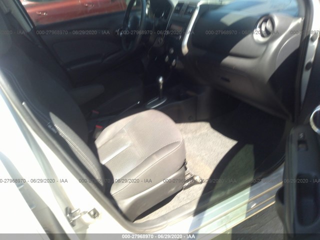 Photo 4 VIN: 3N1CN7APXEL807612 - NISSAN VERSA 