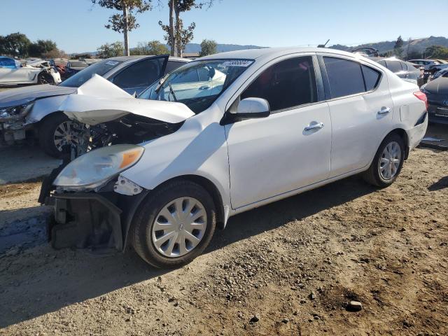 Photo 0 VIN: 3N1CN7APXEL813653 - NISSAN VERSA S 