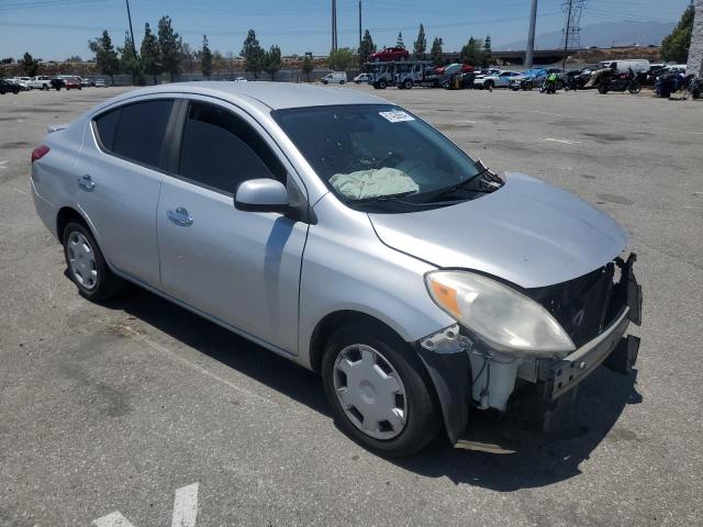 Photo 3 VIN: 3N1CN7APXEL826886 - NISSAN VERSA S 