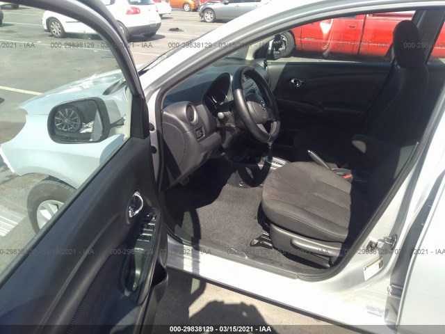 Photo 4 VIN: 3N1CN7APXEL865140 - NISSAN VERSA 