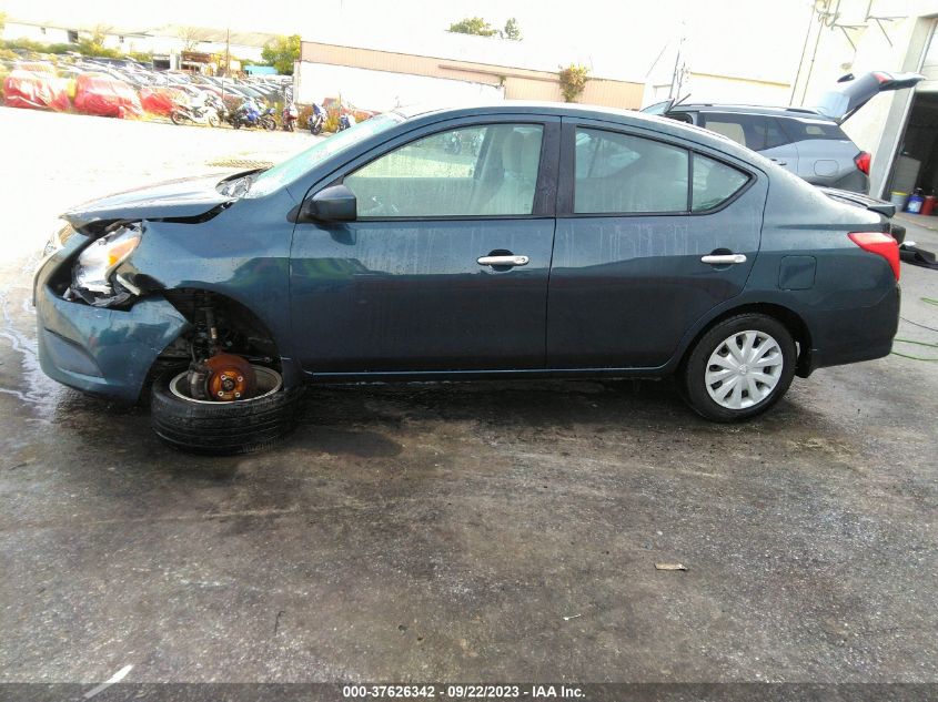 Photo 14 VIN: 3N1CN7APXFL810124 - NISSAN VERSA 