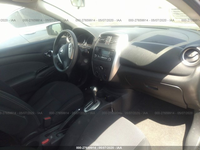 Photo 4 VIN: 3N1CN7APXFL817199 - NISSAN VERSA 