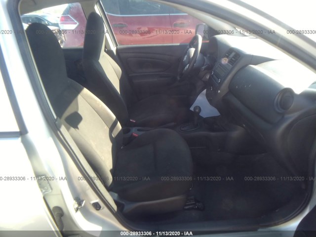 Photo 4 VIN: 3N1CN7APXFL830793 - NISSAN VERSA 