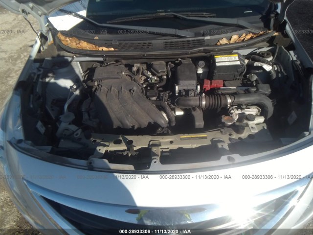 Photo 9 VIN: 3N1CN7APXFL830793 - NISSAN VERSA 