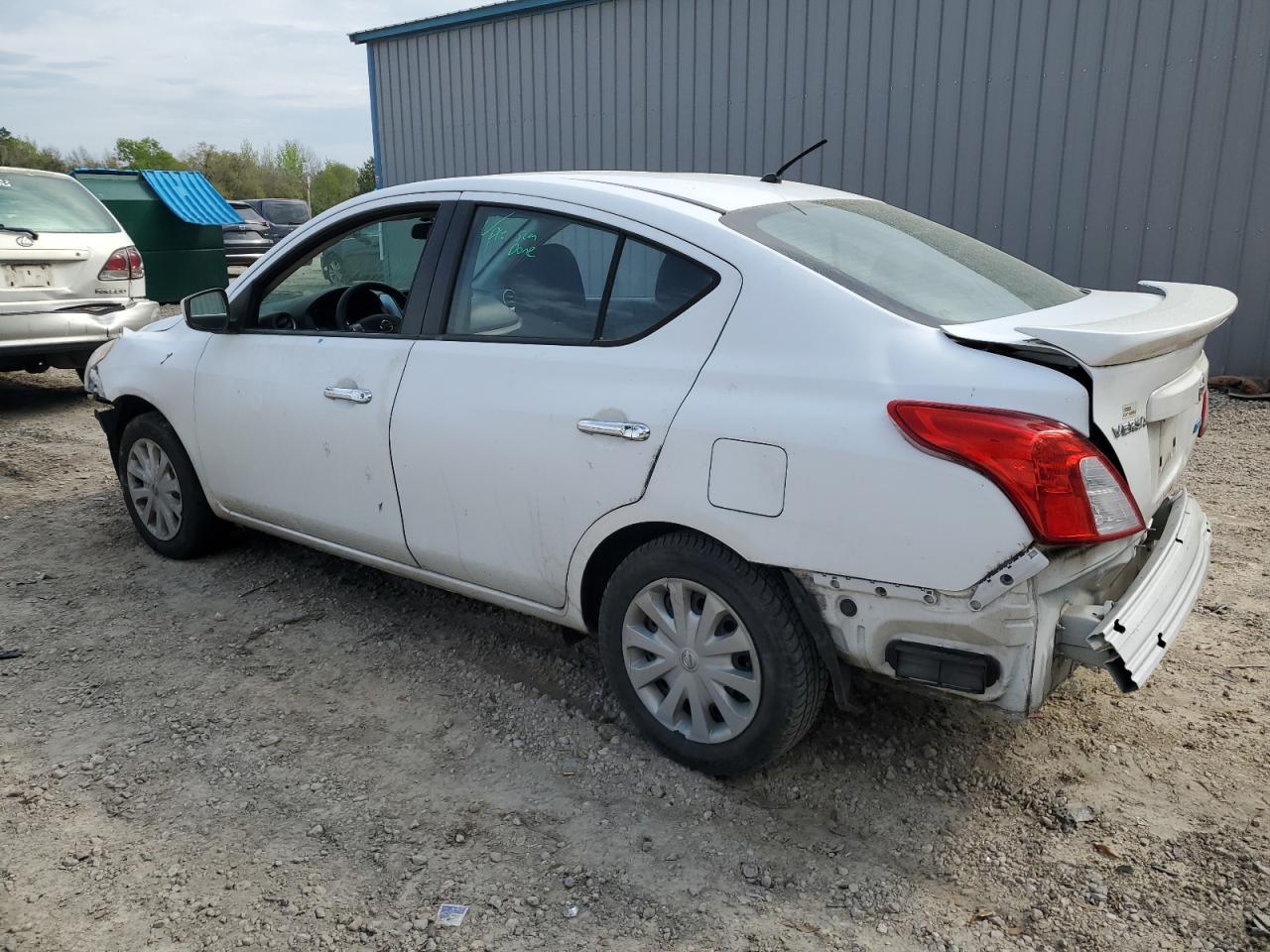 Photo 1 VIN: 3N1CN7APXFL841258 - NISSAN VERSA 