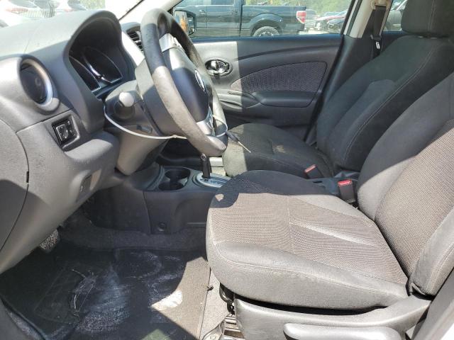 Photo 6 VIN: 3N1CN7APXFL881632 - NISSAN VERSA S 