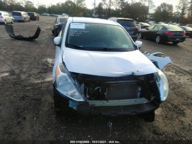 Photo 5 VIN: 3N1CN7APXFL891044 - NISSAN VERSA 