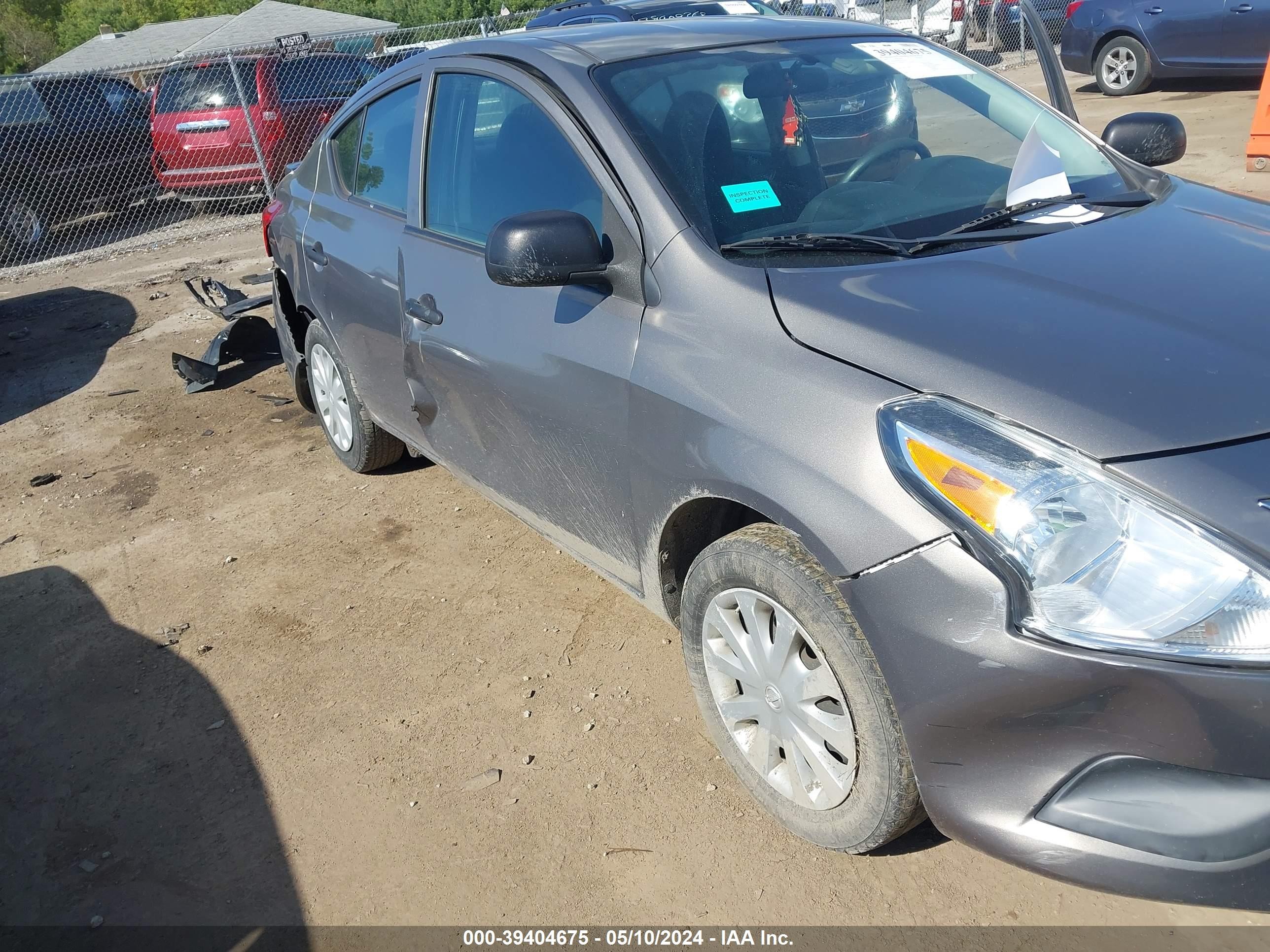 Photo 5 VIN: 3N1CN7APXFL916590 - NISSAN VERSA 