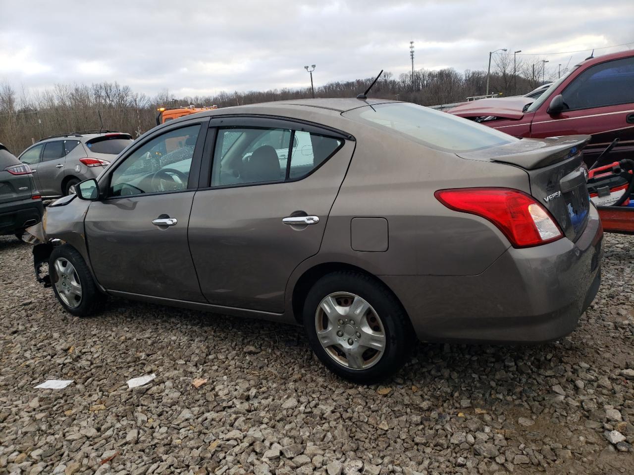 Photo 1 VIN: 3N1CN7APXFL919893 - NISSAN VERSA 