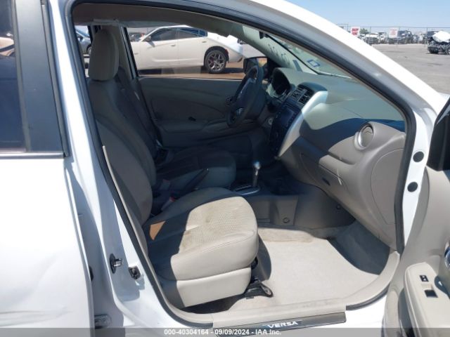 Photo 4 VIN: 3N1CN7APXFL926889 - NISSAN VERSA 