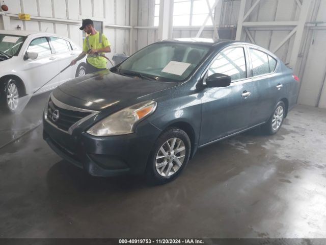 Photo 1 VIN: 3N1CN7APXFL957303 - NISSAN VERSA 