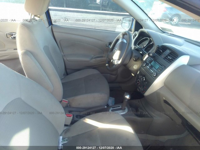 Photo 4 VIN: 3N1CN7APXGL804048 - NISSAN VERSA 