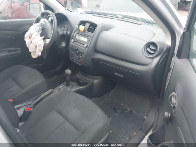 Photo 4 VIN: 3N1CN7APXGL817253 - NISSAN VERSA 