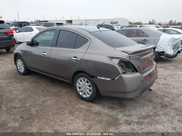 Photo 2 VIN: 3N1CN7APXGL818547 - NISSAN VERSA 