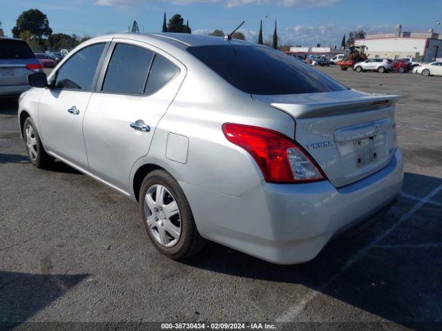 Photo 2 VIN: 3N1CN7APXGL826325 - NISSAN VERSA 