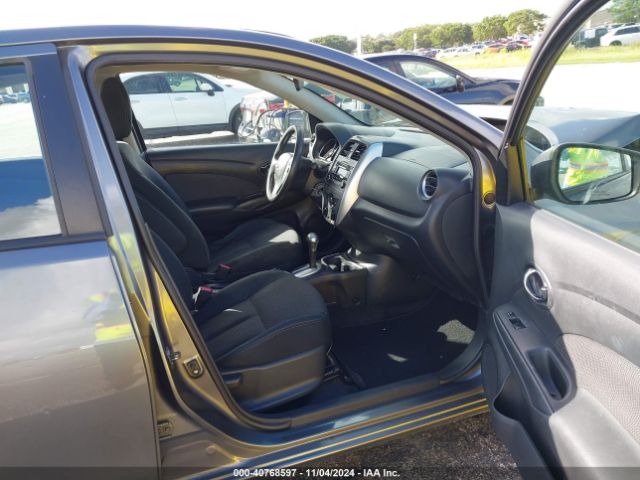 Photo 4 VIN: 3N1CN7APXGL828866 - NISSAN VERSA 