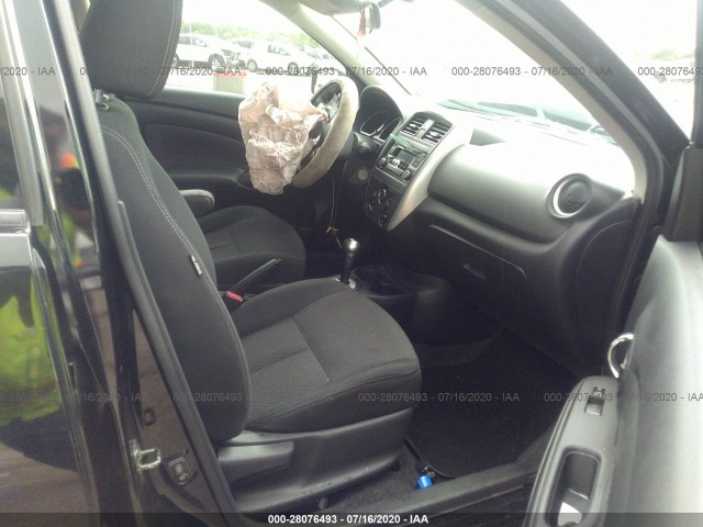 Photo 4 VIN: 3N1CN7APXGL867862 - NISSAN VERSA 