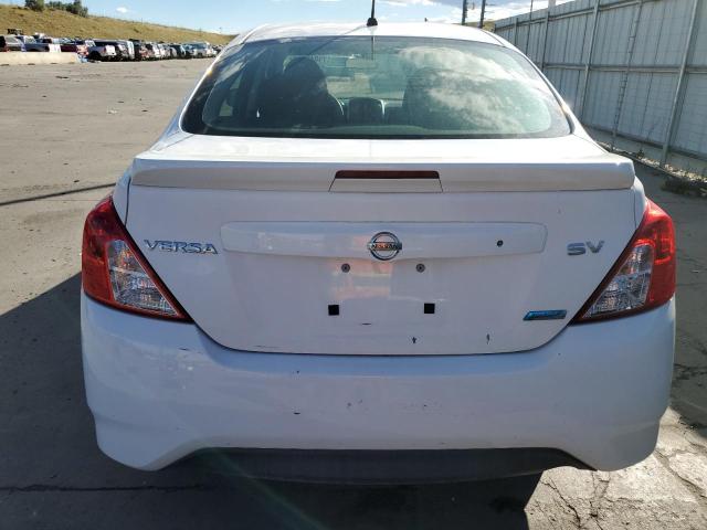 Photo 5 VIN: 3N1CN7APXGL870423 - NISSAN VERSA S 