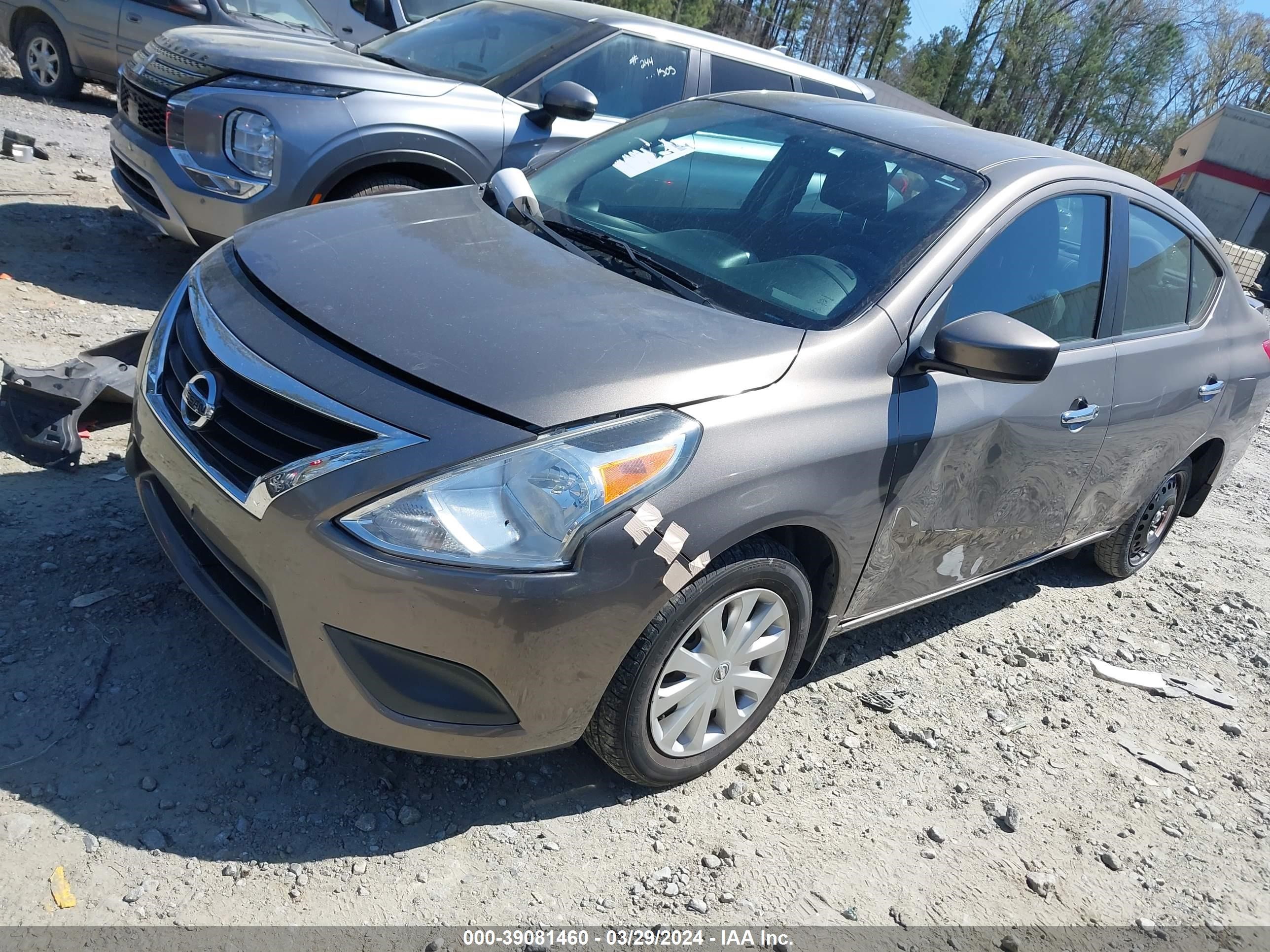 Photo 1 VIN: 3N1CN7APXGL871300 - NISSAN VERSA 