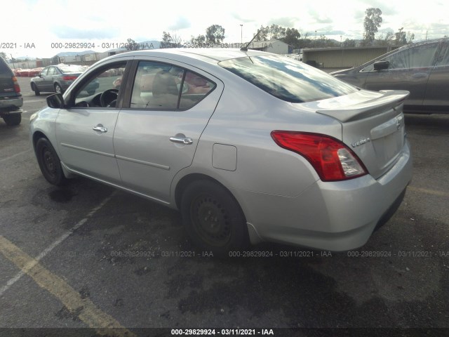 Photo 2 VIN: 3N1CN7APXGL894432 - NISSAN VERSA 