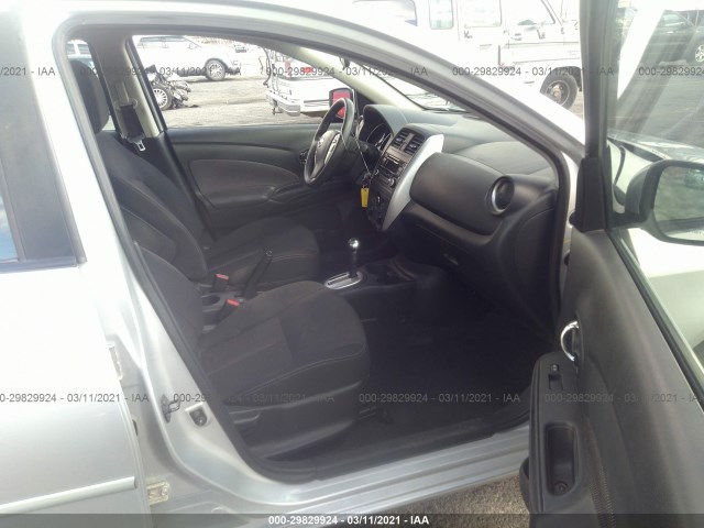 Photo 4 VIN: 3N1CN7APXGL894432 - NISSAN VERSA 