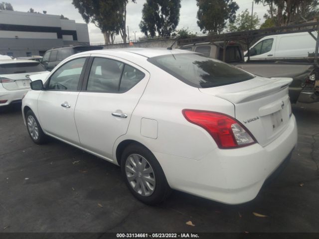 Photo 2 VIN: 3N1CN7APXGL898285 - NISSAN VERSA 