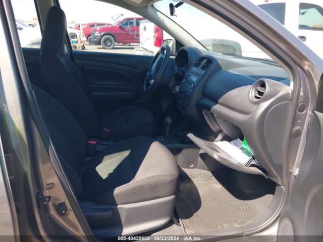 Photo 4 VIN: 3N1CN7APXGL915070 - NISSAN VERSA 