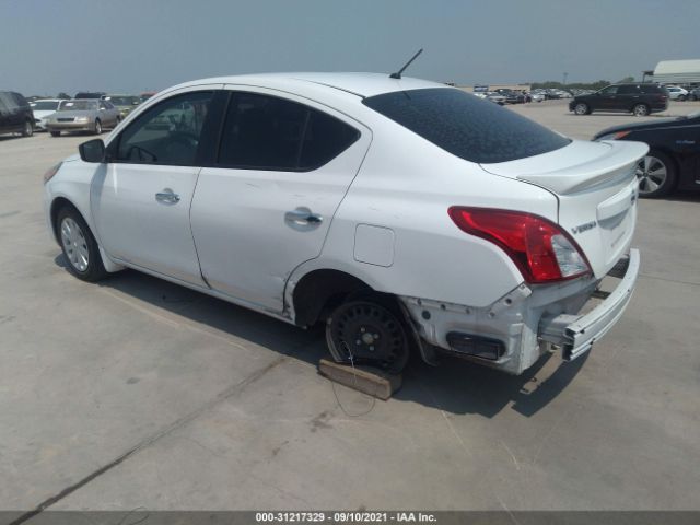 Photo 2 VIN: 3N1CN7APXGL917482 - NISSAN VERSA 