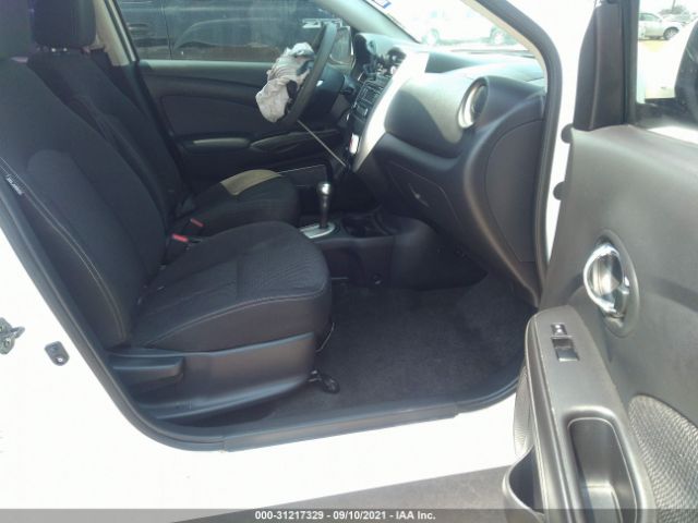 Photo 4 VIN: 3N1CN7APXGL917482 - NISSAN VERSA 