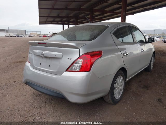 Photo 3 VIN: 3N1CN7APXHK438826 - NISSAN VERSA 