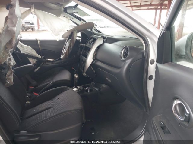 Photo 4 VIN: 3N1CN7APXHK438826 - NISSAN VERSA 