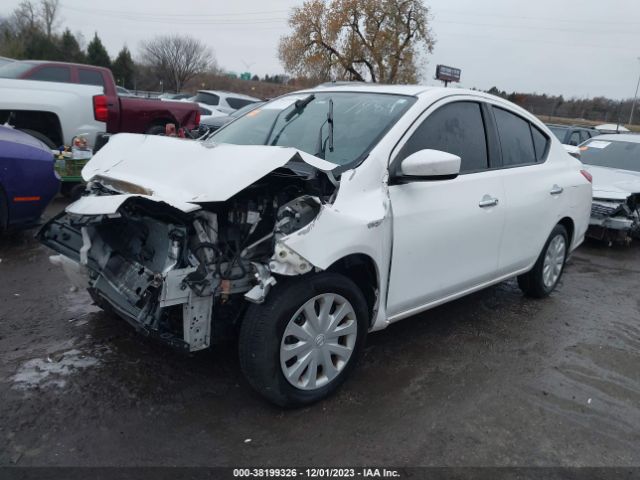 Photo 1 VIN: 3N1CN7APXHK441984 - NISSAN VERSA 